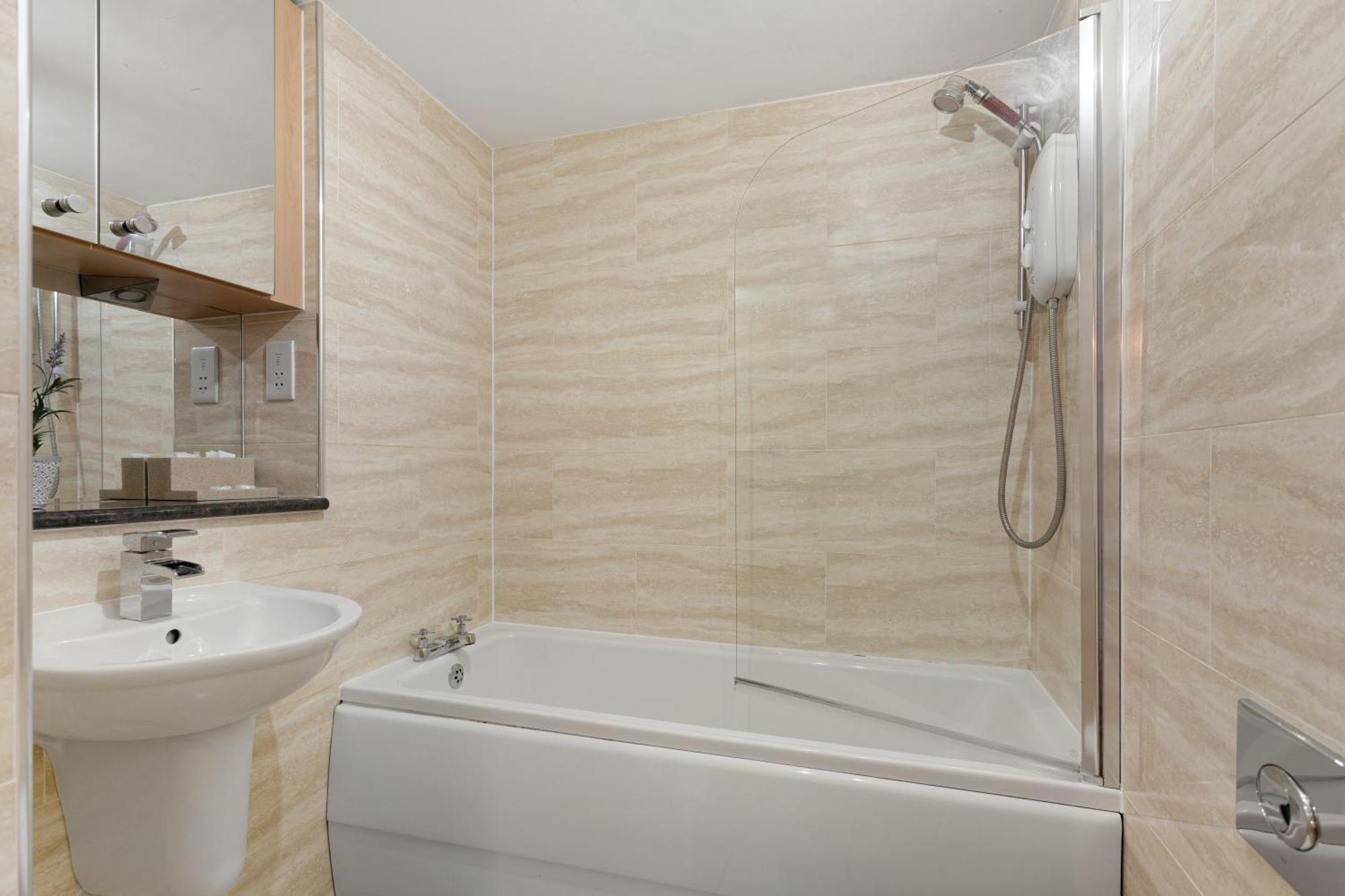 Bookbinders Apartments Leeds City Centre Екстер'єр фото